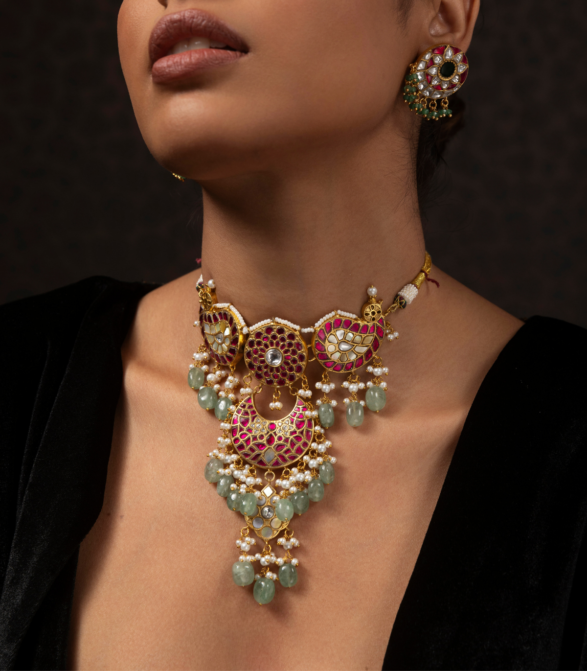 AMAYA RED & GREEN KUNDAN CHOKER SET
