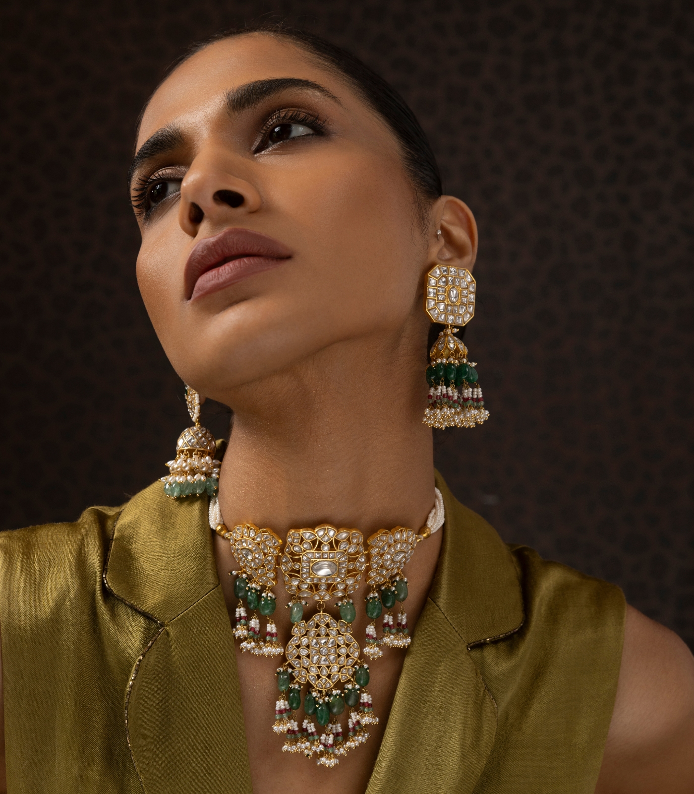 UDYATI GREEN KUNDAN CHOKER SET