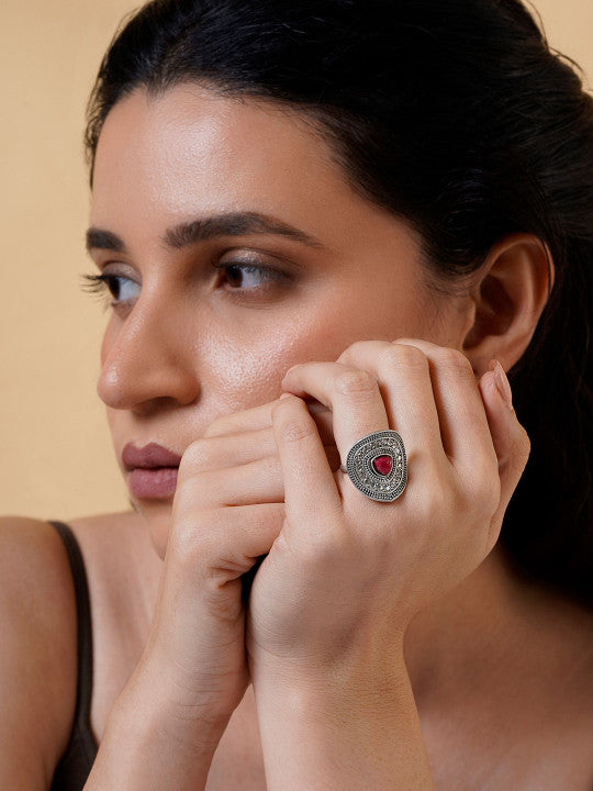 Dhani Silver Women Maroon Silver-Plated Gemstone Studded Ring