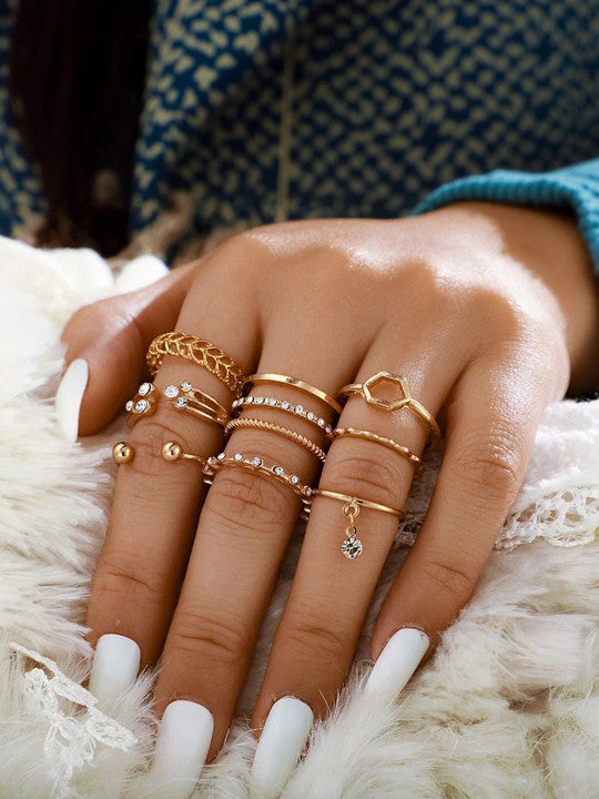 Women Set of 8 Gold-Plated Cubic Zirconia Finger Ring Main image