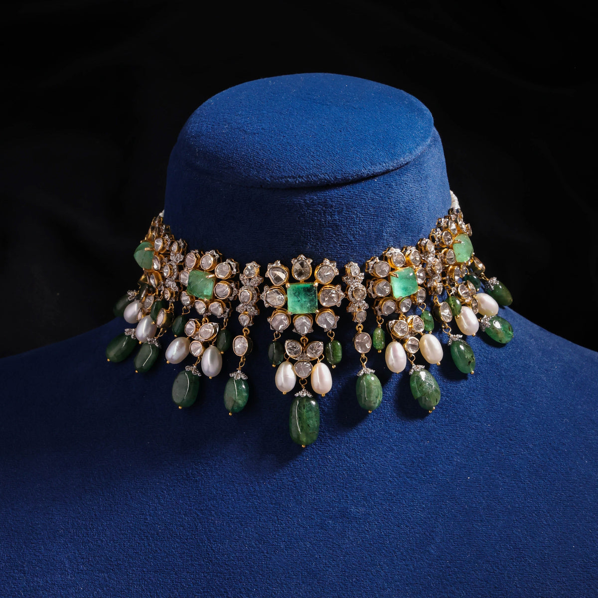 Takshvi Choker And Zuri Tops Polki And Diamond Set