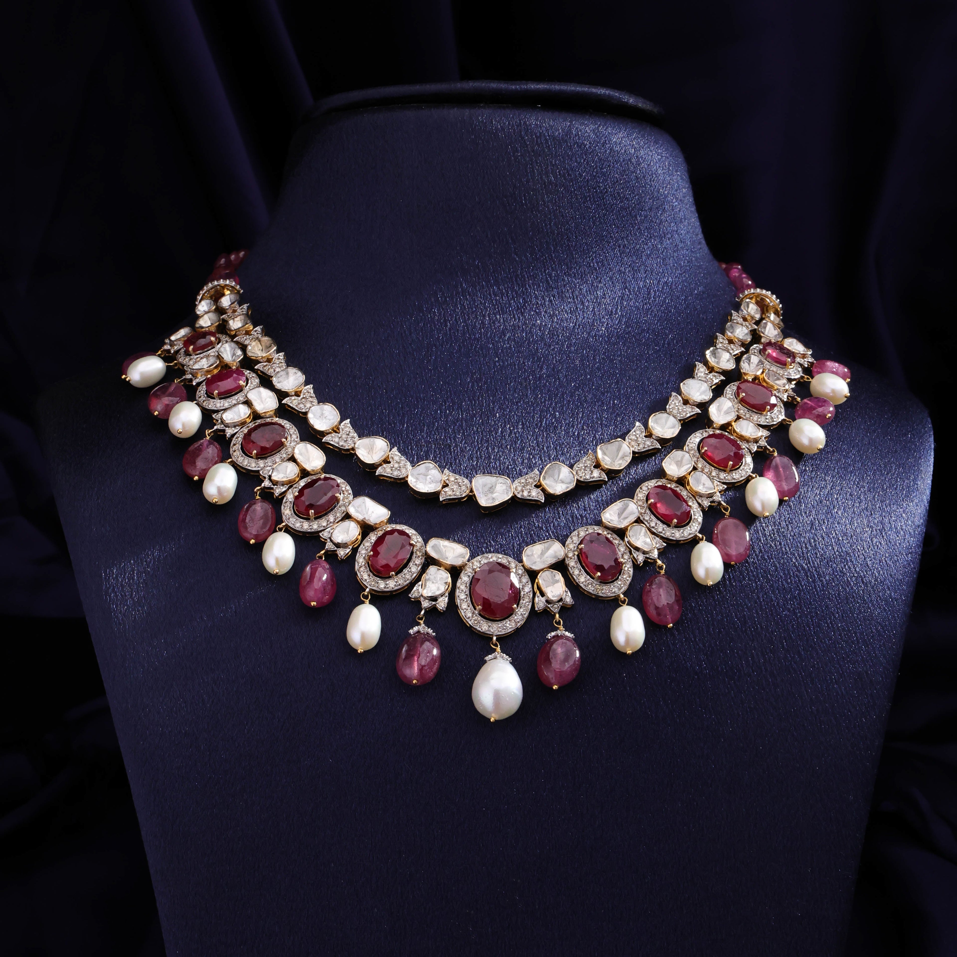 Afifa Polki And Diamond Necklace