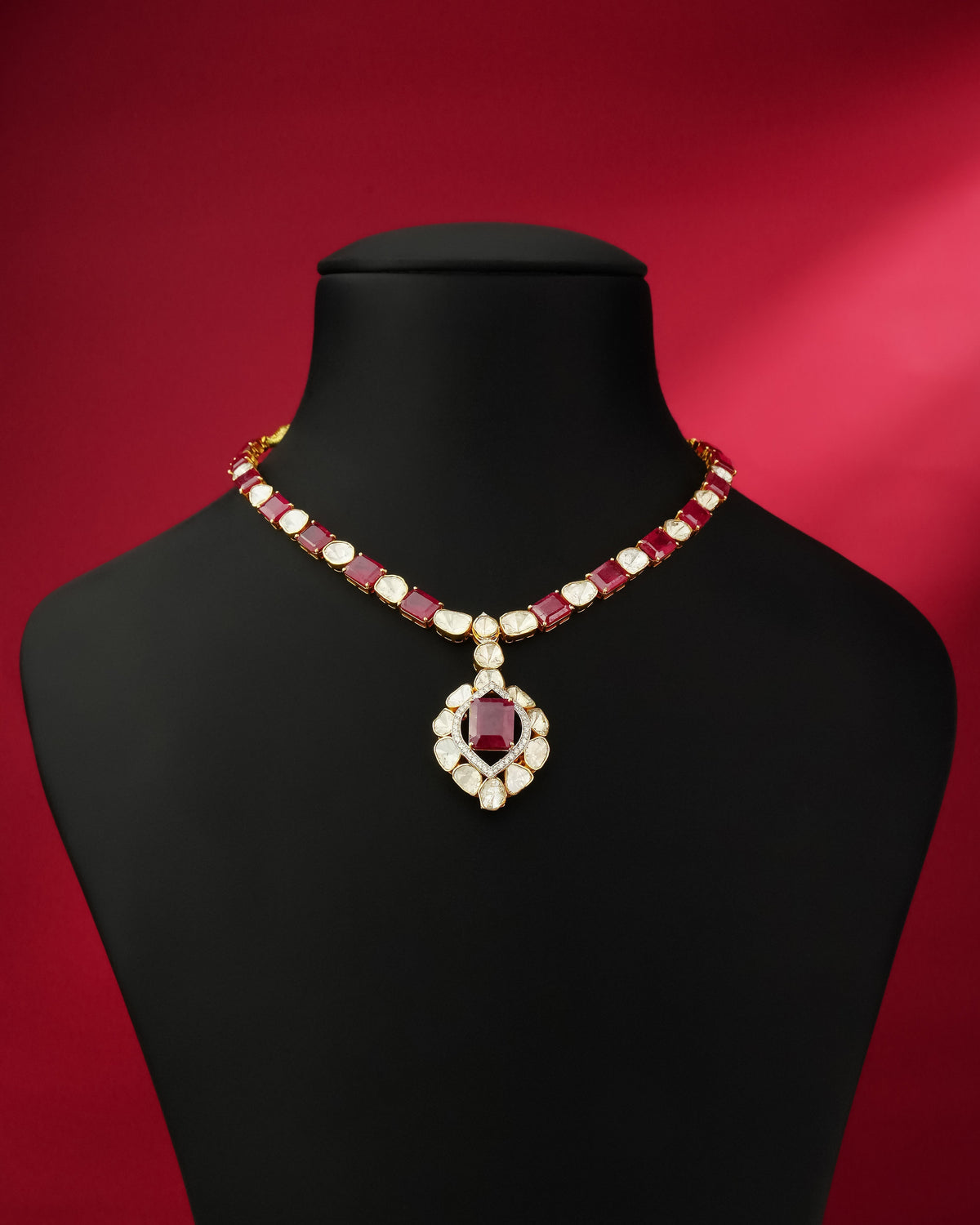 Ketki Polki And Diamond Necklace