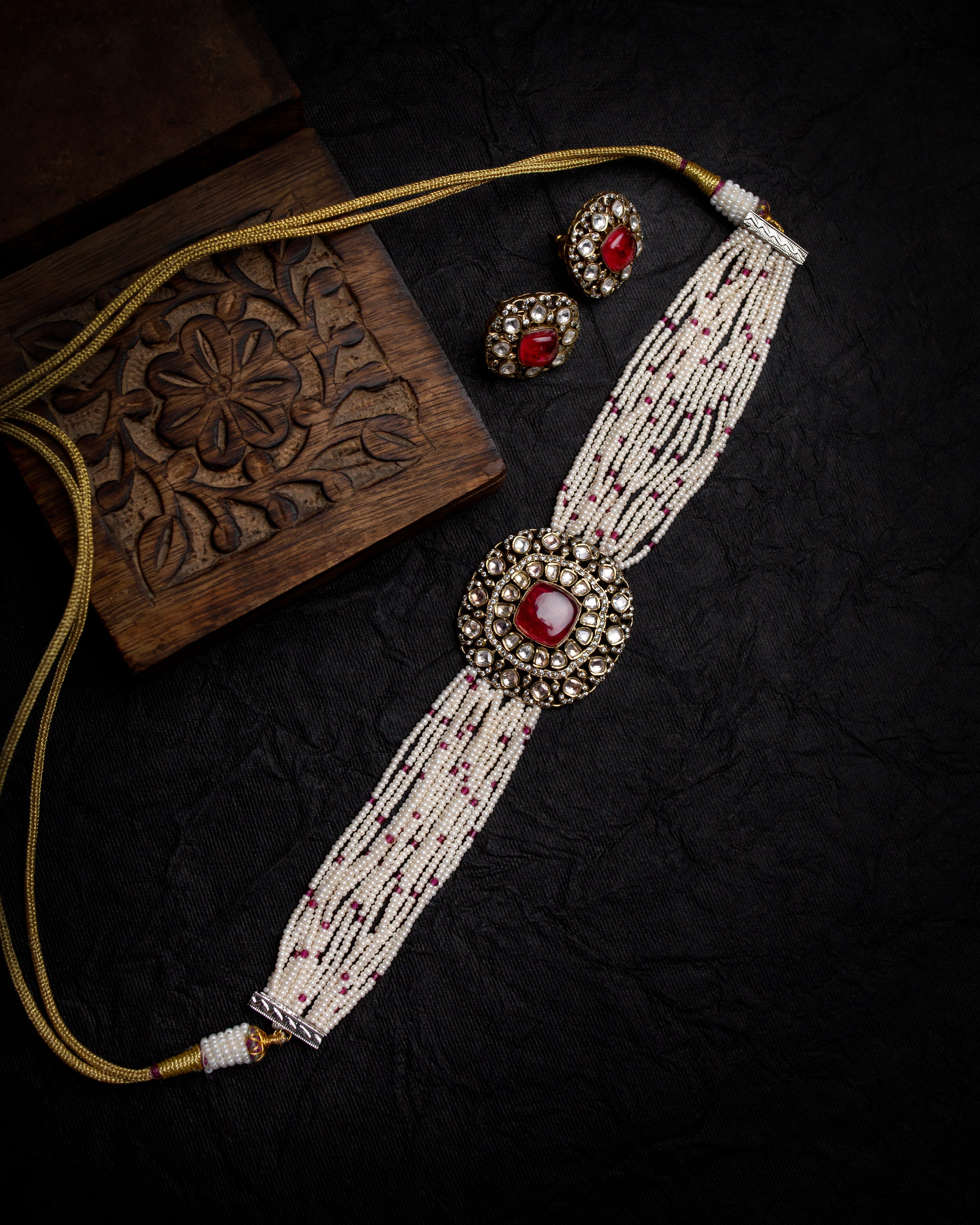 Nora Red moissanite Chokar Necklace Set