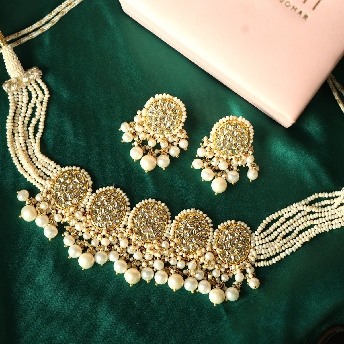Nagma Choker And Harshada Tops Polki Set Main image