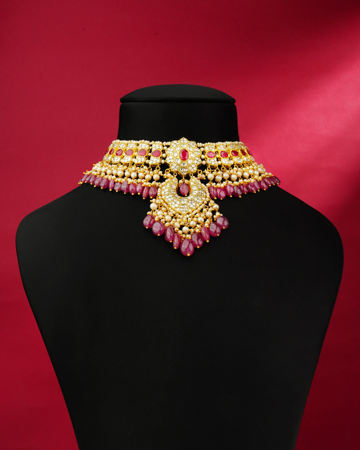 Mia Polki Necklace