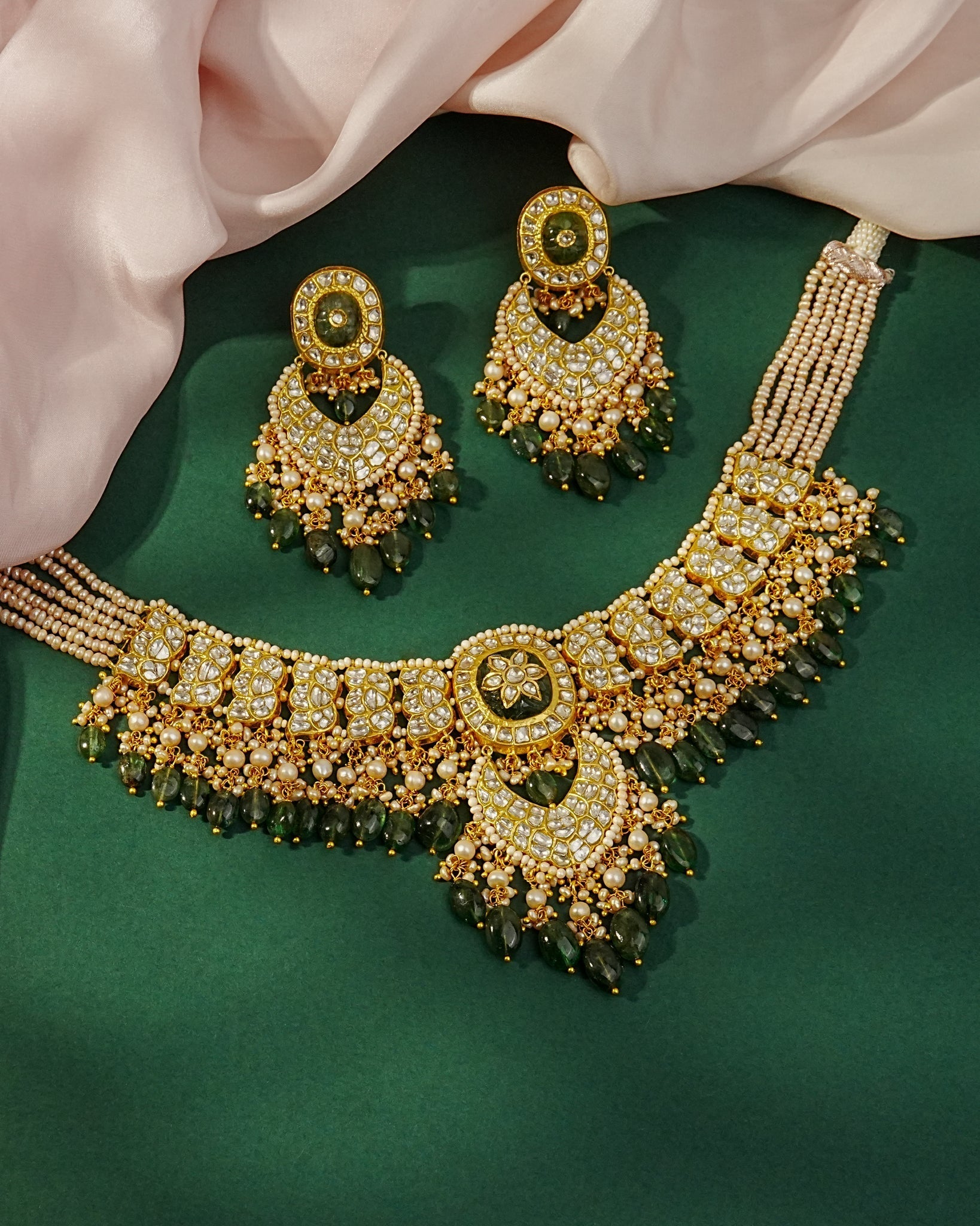 Zow Necklace And Stormi Chandbalis Polki Set
