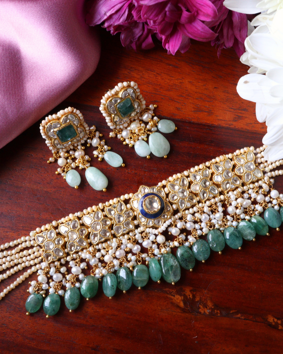 Sara Choker And Shruti Tops Polki Set Main image