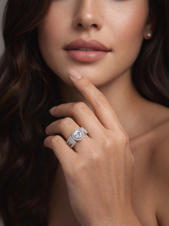 Women Silver Plated Modern Statement Finger Ring Secondary image