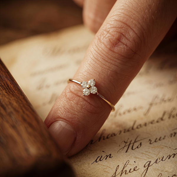 Dainty Gold Flower Ring