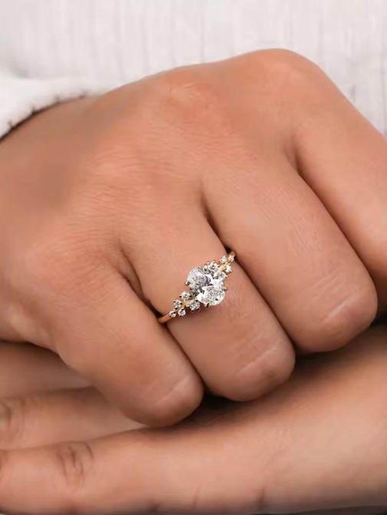 Shiny Oval Ring