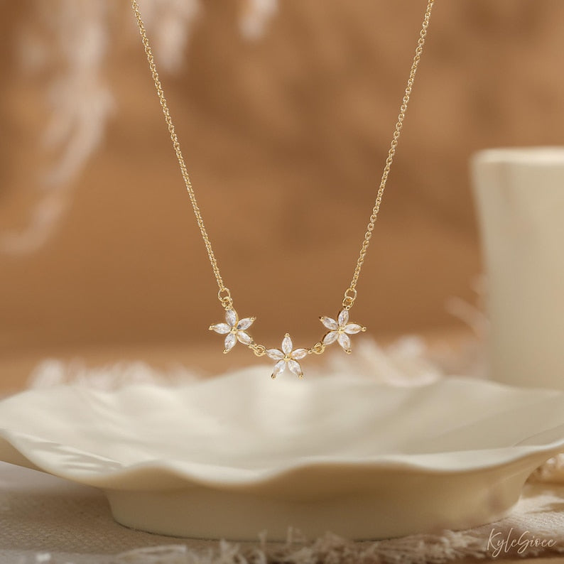 Dainty Diamond Flower Necklace, Secondary image
