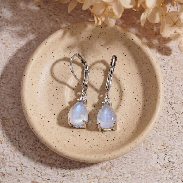 925 Silver Drop Shape Moonstone Dnagle Earrings
