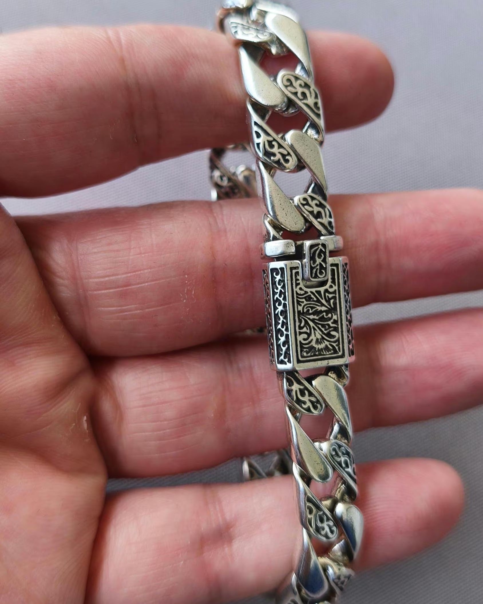 Bracelet in 925 Silver with Cuban Link and Patterned Design