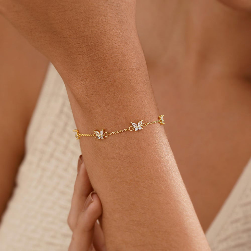 Minimalist Butterfly Diamonds Bracelet