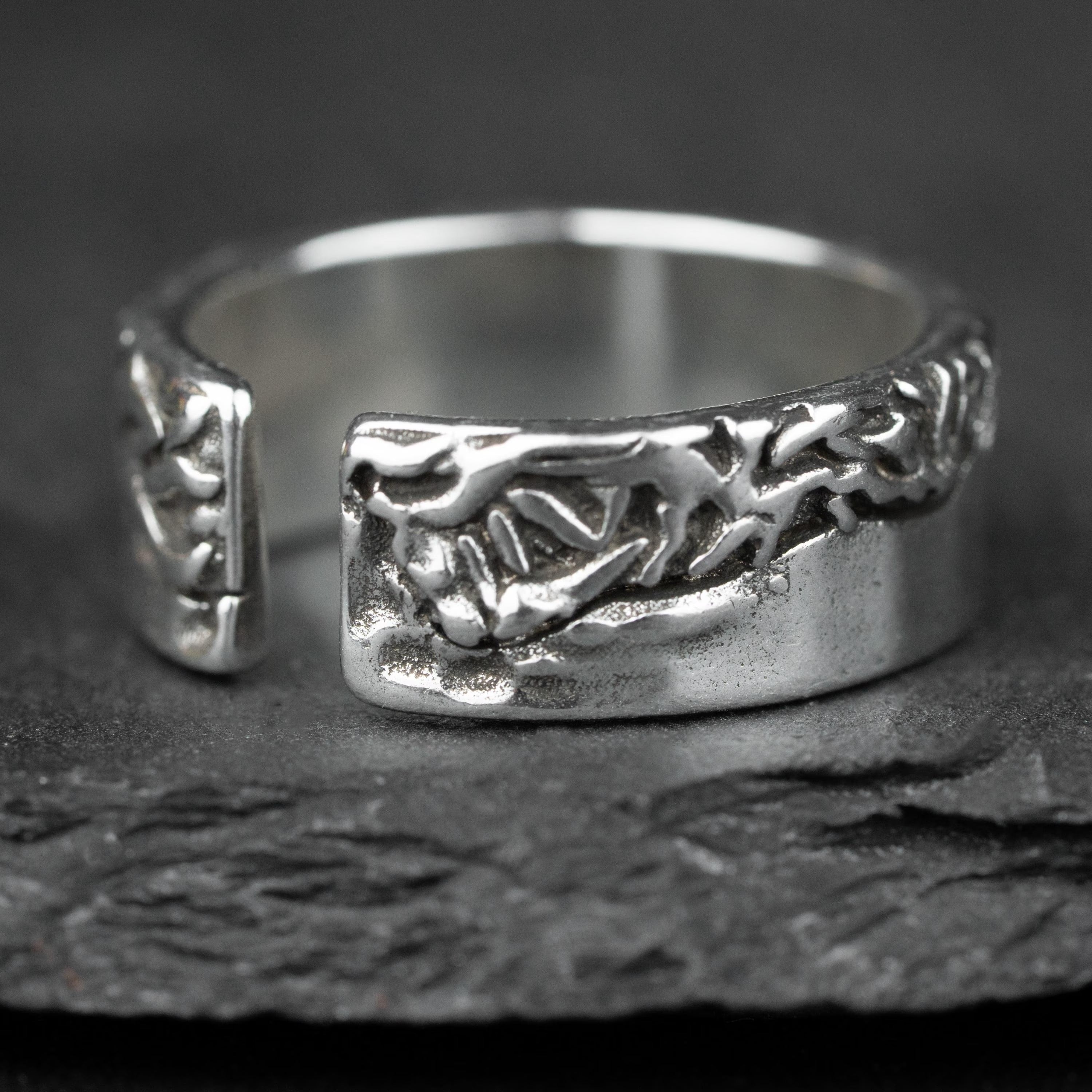 Mountain Range Band Ring, Adjustable Vintage Nature Symbol Peak Ascent Challenge,Adventure Gift,Biker Ring,Mens Ring,Fits US sizes 8-11