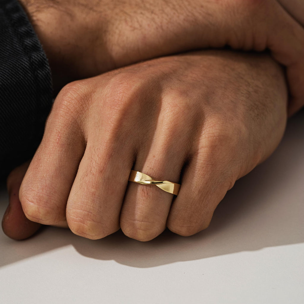 Mobius Ring: Unique Infinity Band For Unisex - Silver and 14K Gold