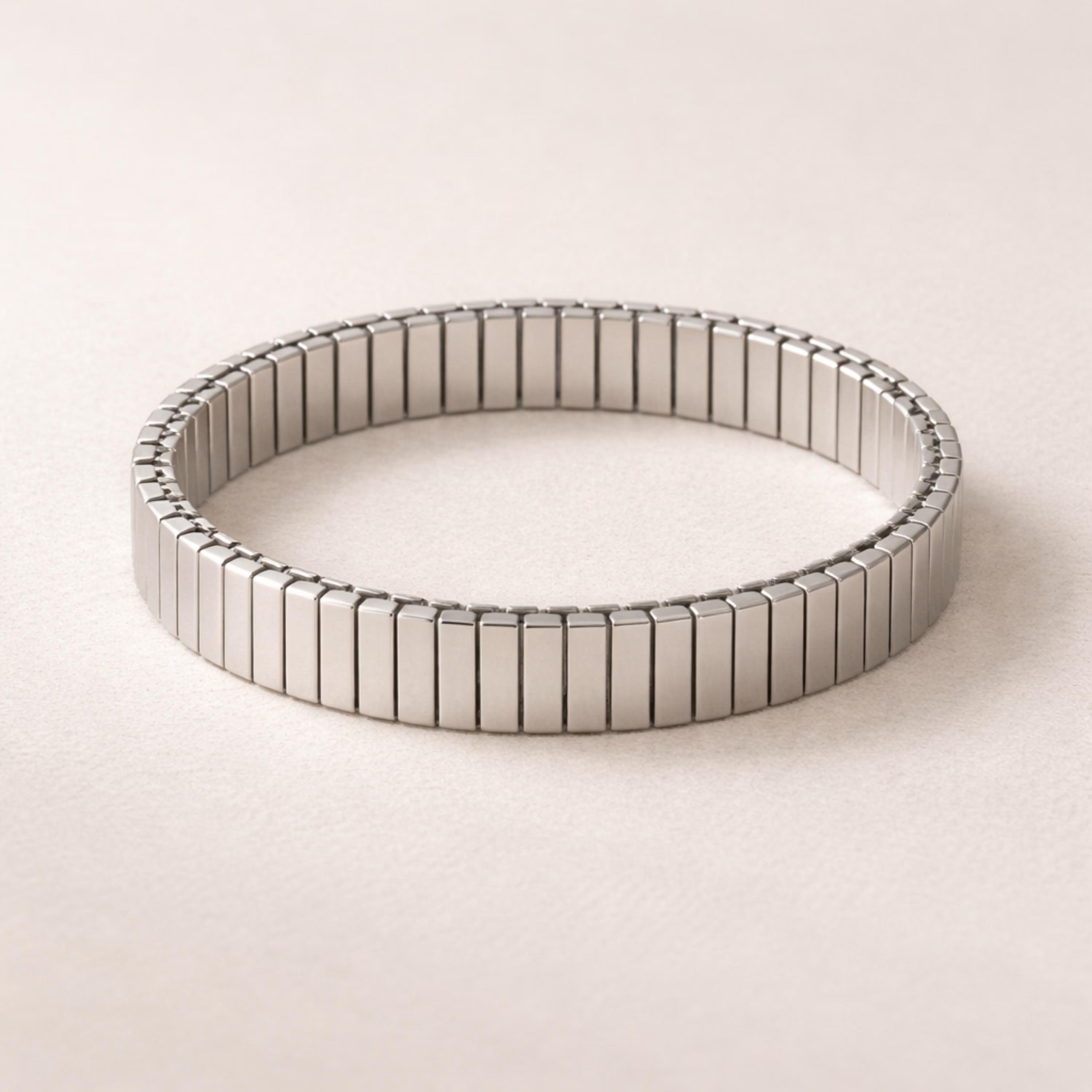 Men’s Stainless Steel Stretch Bracelet – Modern 9mm Link Band, Gold or Silver