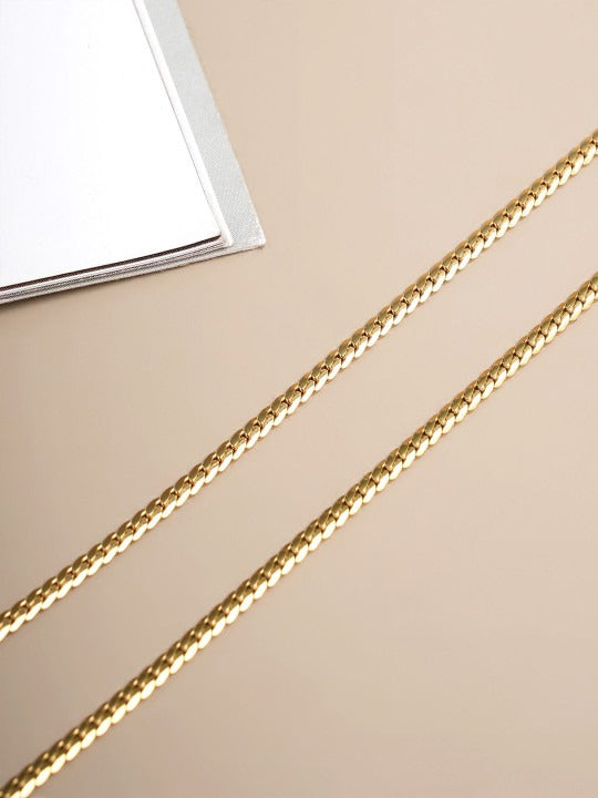Men Gold-Plated StainlessSteel Waterproof & Anti-Tarnish Minimalist Twisted Chain Secondary image