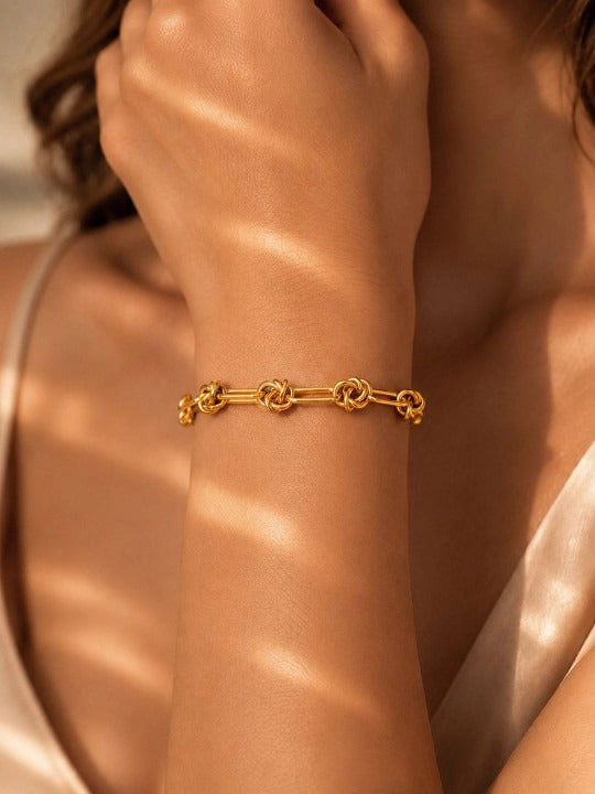 Thick 18K Gold Plated Knot Link Chain Anti Tarnish Bracelet Main image