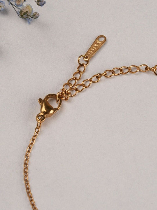 Women Gold-Plated Link Bracelet Secondary image