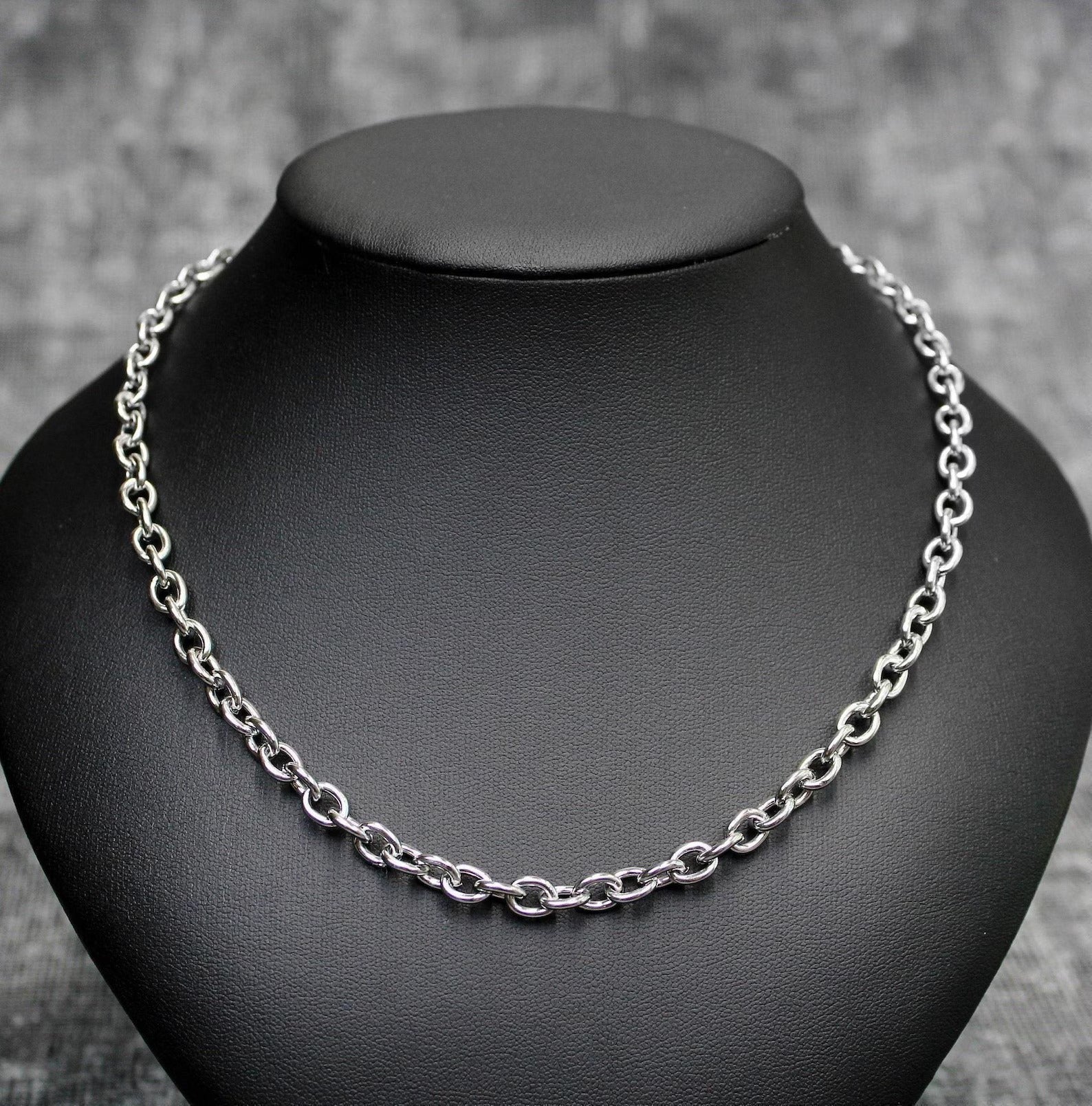 Chunky Stainless Steel Cable Chain Necklace Main image