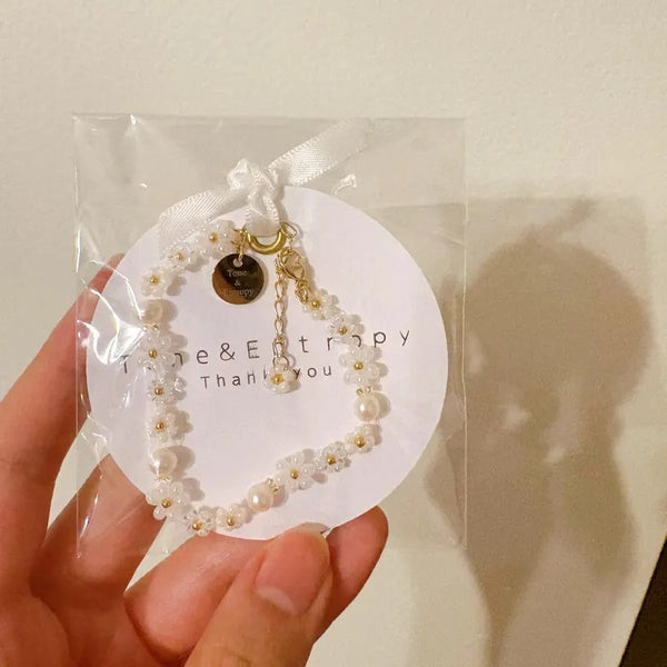 pearl white beaded flower bracelet