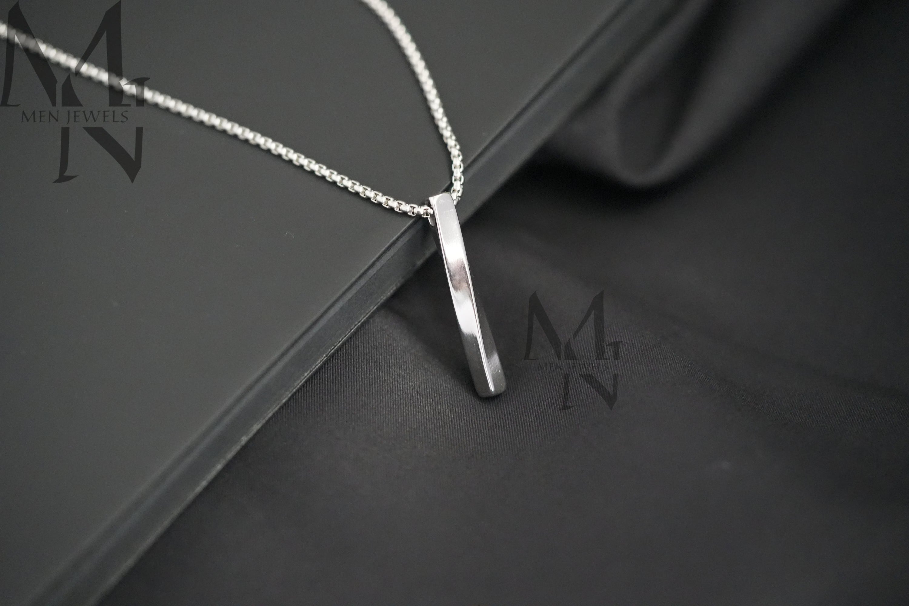 Silver Cuboid Necklace