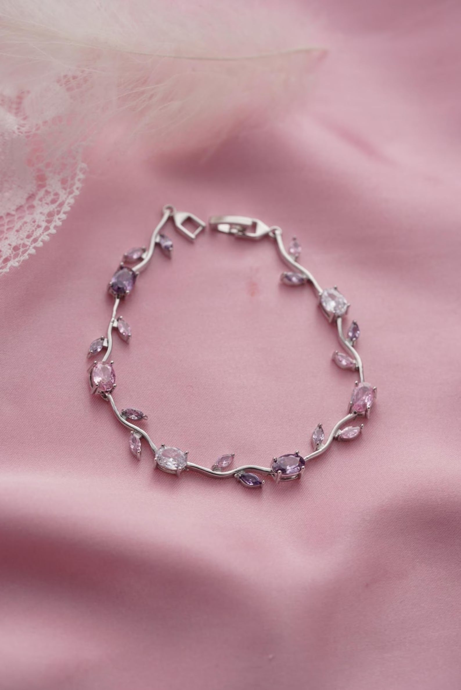 Gold Pastel Tulip Floral Bracelet